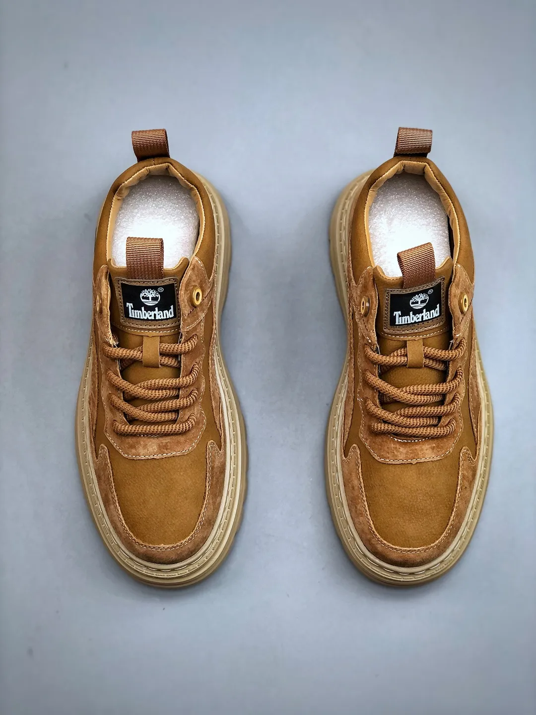 Local self-pickup 520💰 Support store Timberland/Timberland Outdoor leisure series Produced by a large factory in Guangdong New process upgrade Original box original packaging The fabric is made of Italian quality and durable, a must-have for men who are not handsome Size: 39-44